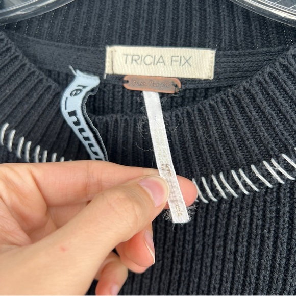 Free People x Tricia Fix Exploded Bow Black Knit Reworked Oversized Sweater S - Picture 6 of 9